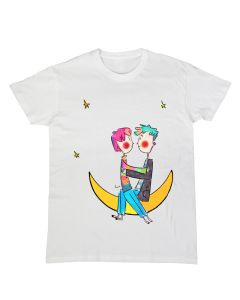 Kissing Moon2